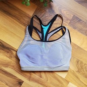 VSX Mesh Sports Bra Purple and Blue Size 32D